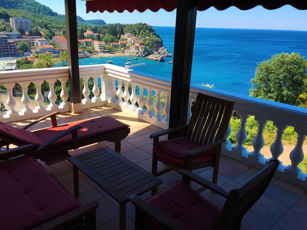 Villa Sara Guesthouse Светі-Стефан Номер фото
